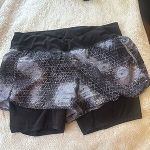 Cherokee Black Layered Mesh Patterned Skort Shorts